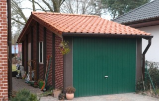 Garagenbau, kostengünstige Fertiggaragen direkt vom Hersteller.