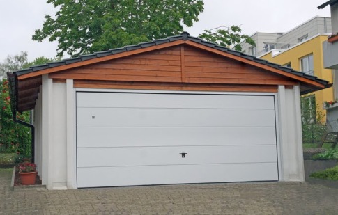 Grossraumgaragen als Massivgaragen bis zu 4,46 m Höhe.